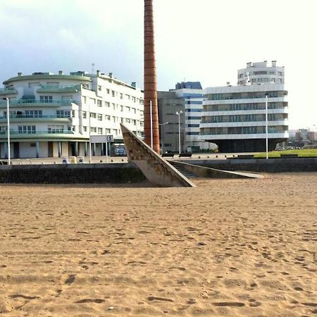 Apartamento Playa Poniente Хихон Экстерьер фото