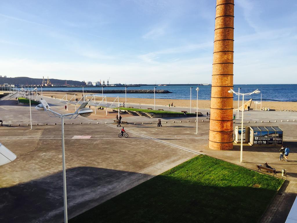 Apartamento Playa Poniente Хихон Экстерьер фото