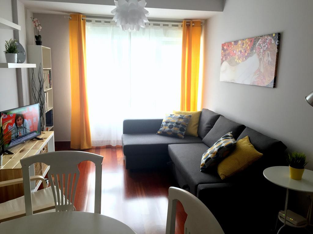 Apartamento Playa Poniente Хихон Экстерьер фото